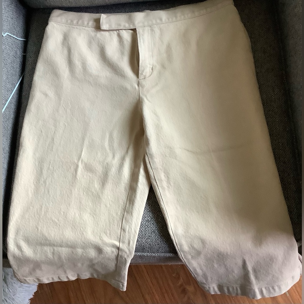Nine West Women’s Bermuda Shots EUC